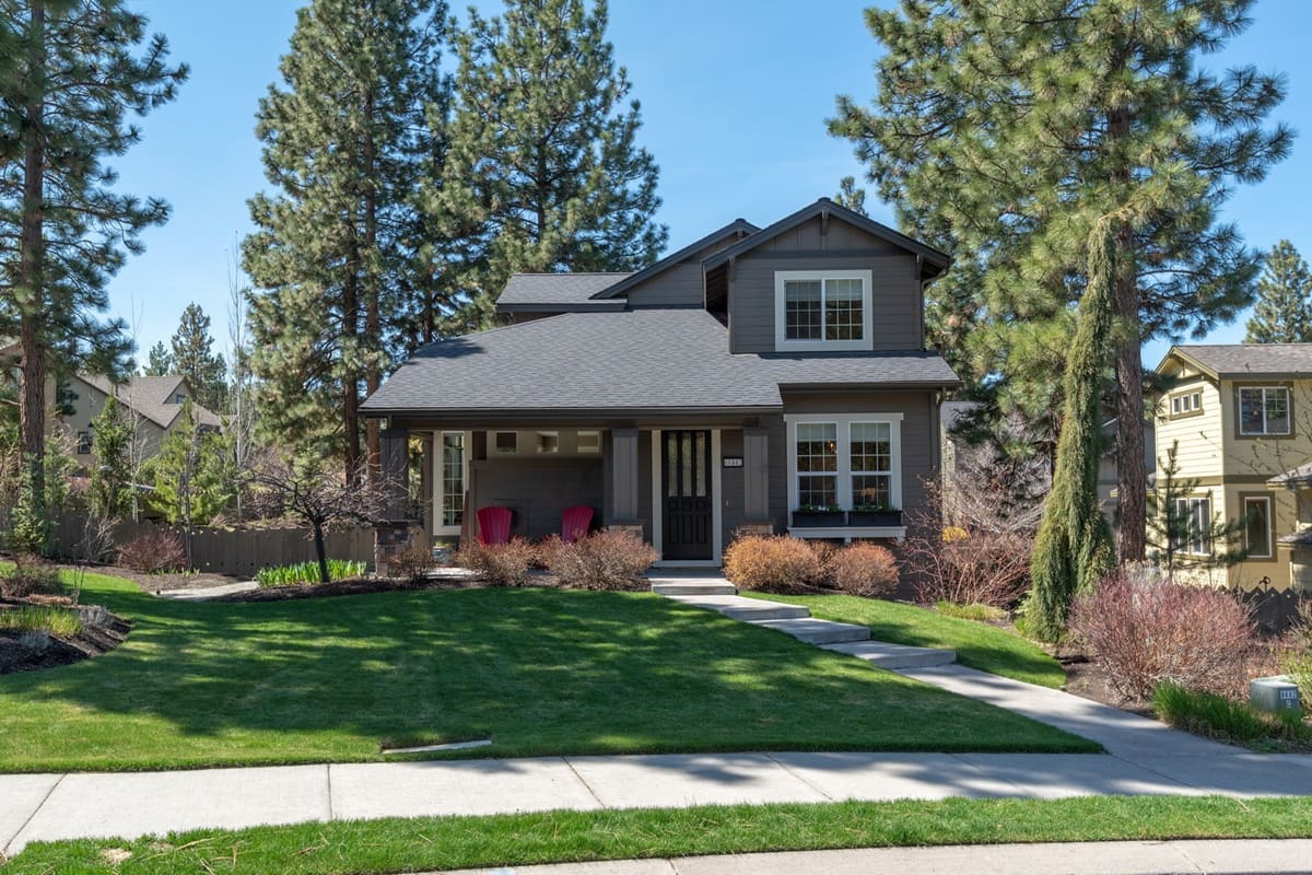 Craftsman bungalow exterior in Bend, Oregon