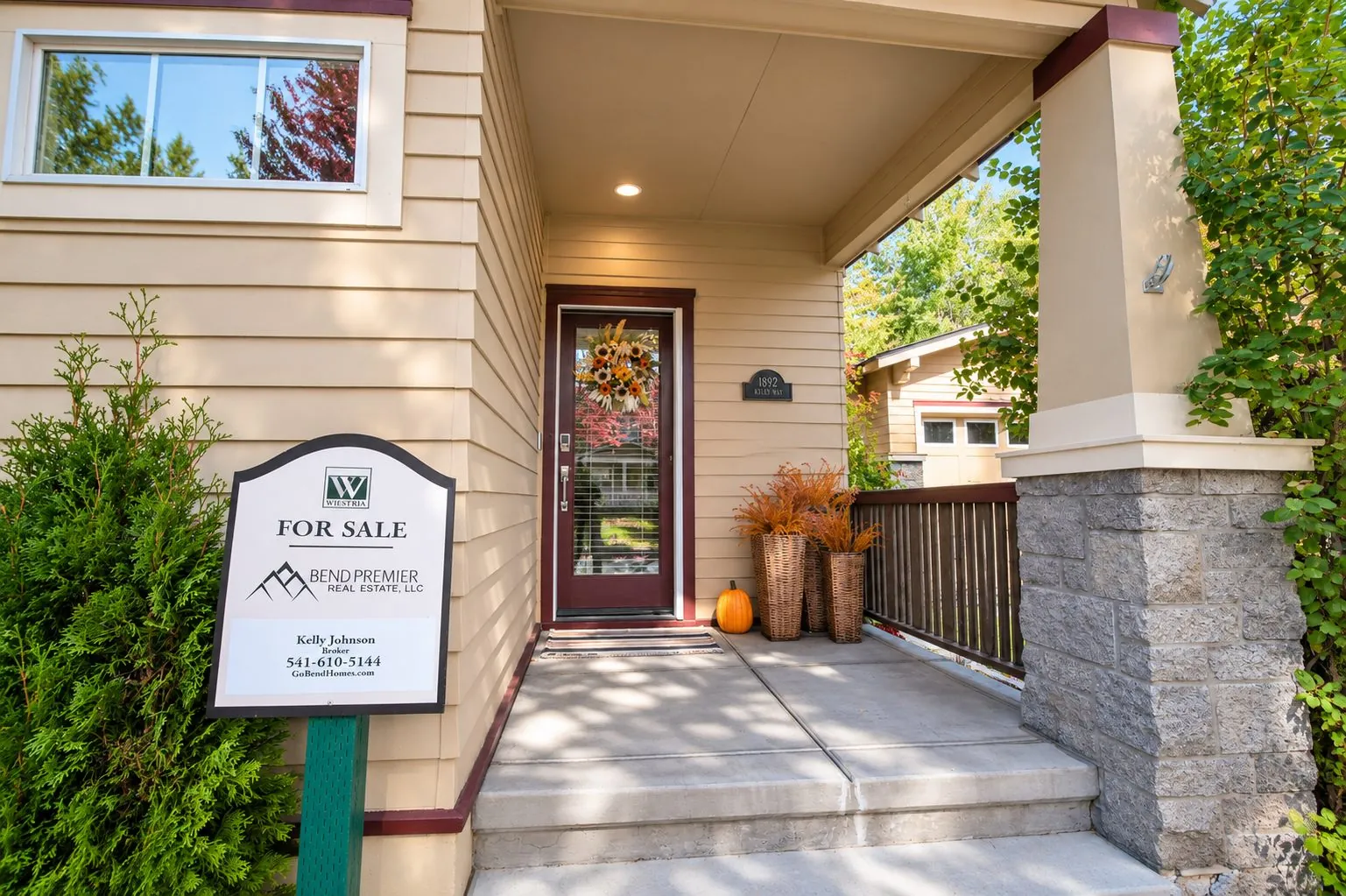 1892 NE Maker Way