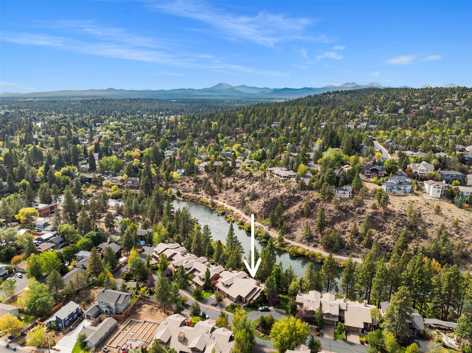 1941 NW Rivermist Dr in Bend, Oregon